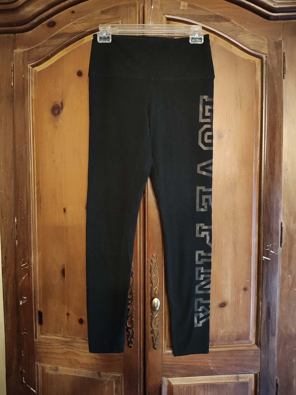 PINK Victoria's Secret Black High-Waist Camo Logo Leggings